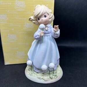 Precious Moments "Nearer to the Heart of God" figurine